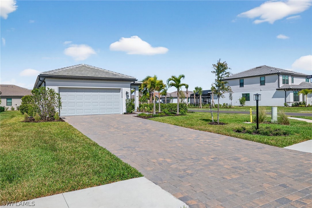 20548 Pebble Glen Dr Property Photo 3
