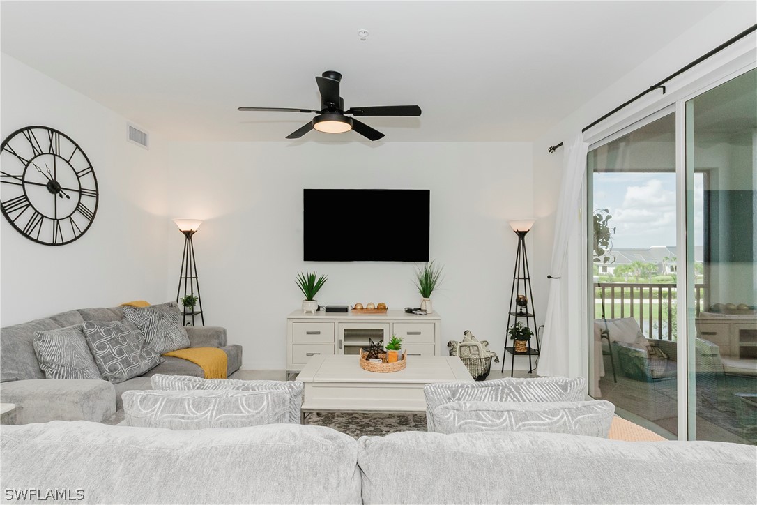 5835 Double Eagle Cir 4733 Property Photo 7