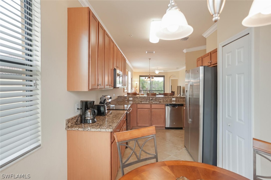 9731 Acqua Ct 531 Property Photo 7