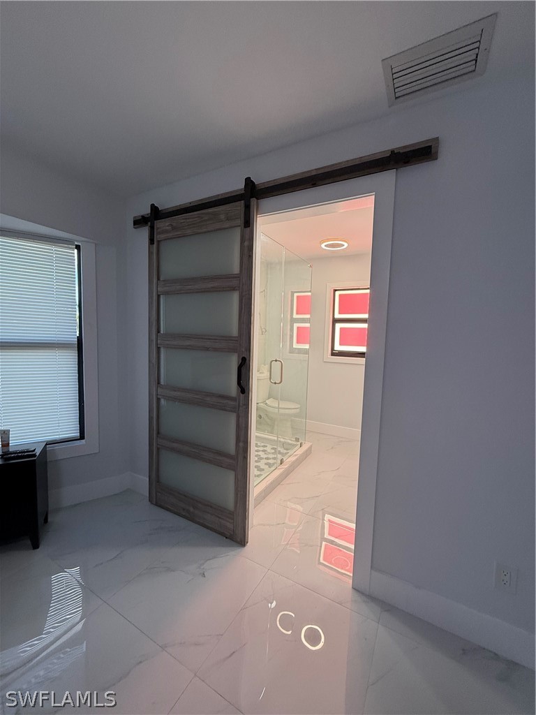 226010143 Property Photo 20