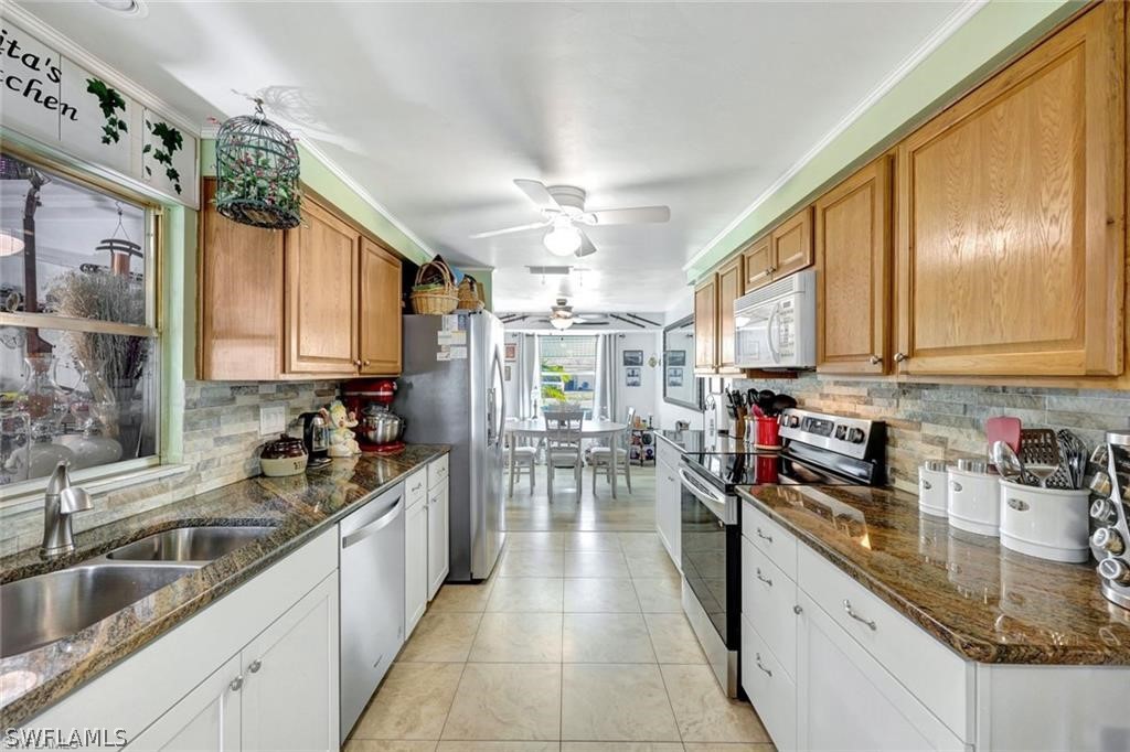 12315 Davis Blvd Property Photo 7