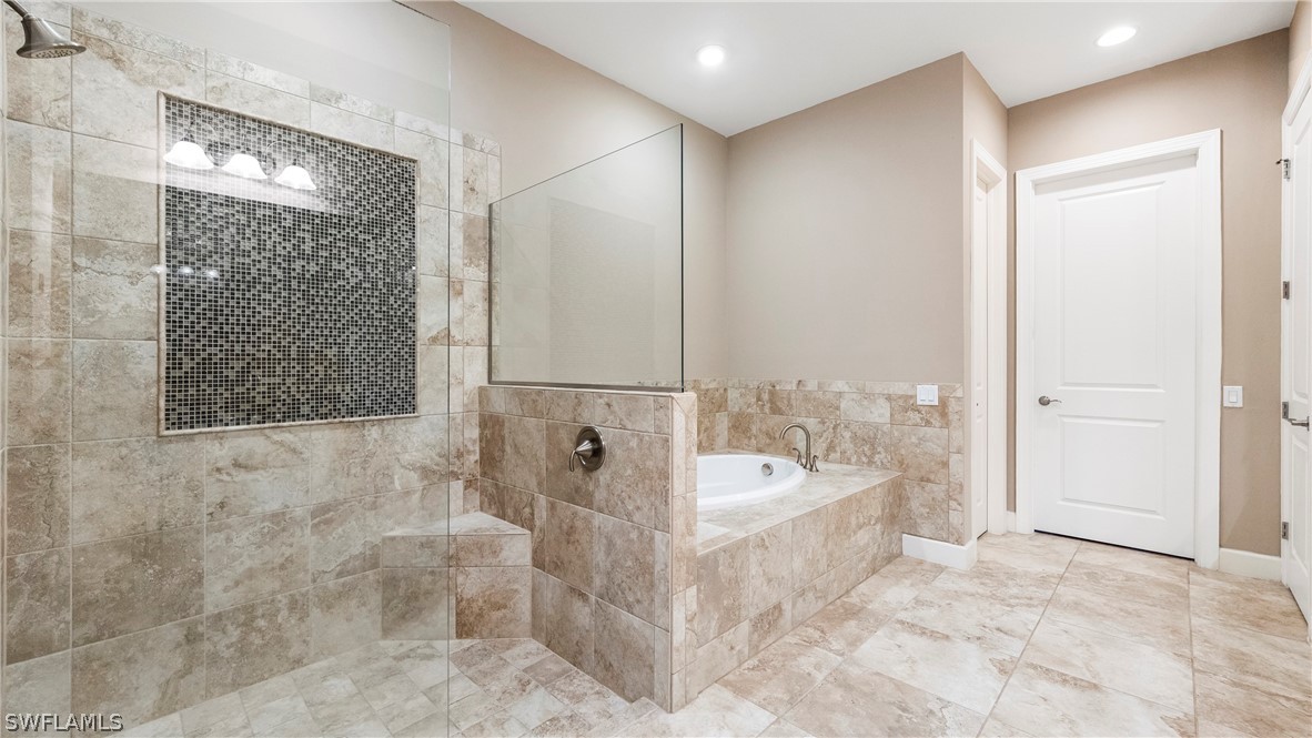 8591 Maggiore Ct Property Photo 28