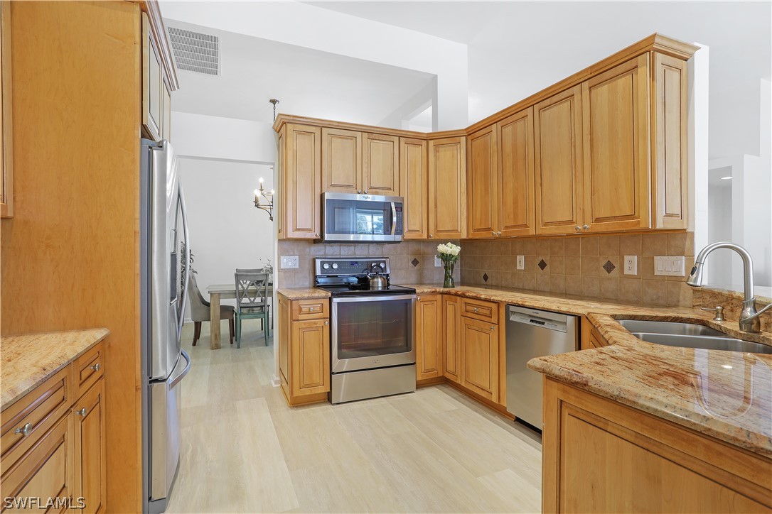 7699 Groves Rd Property Photo 11