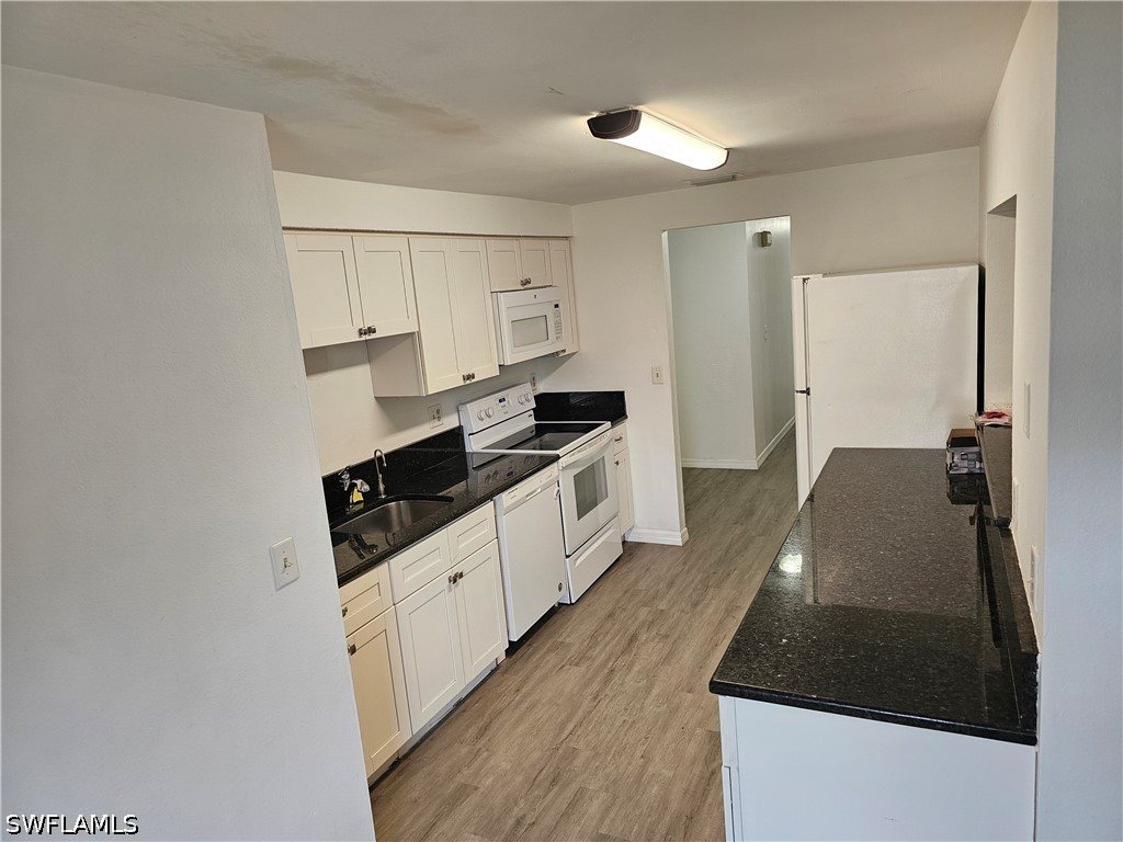 226010470 Property Photo 6