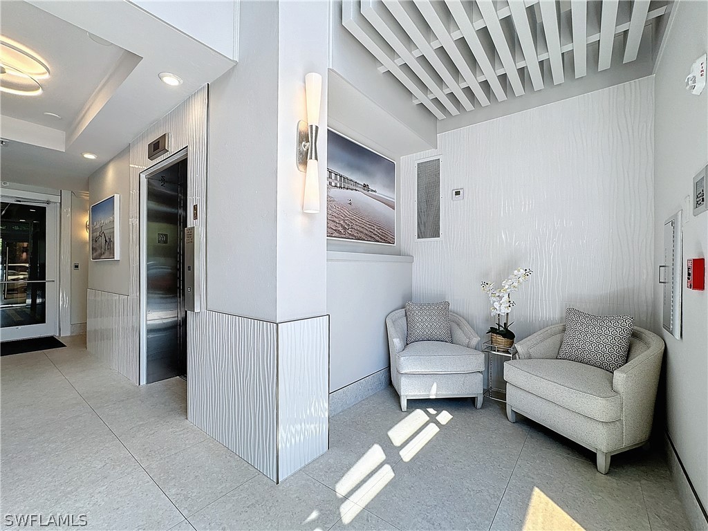 400 Flagship Dr 501 Property Photo 4
