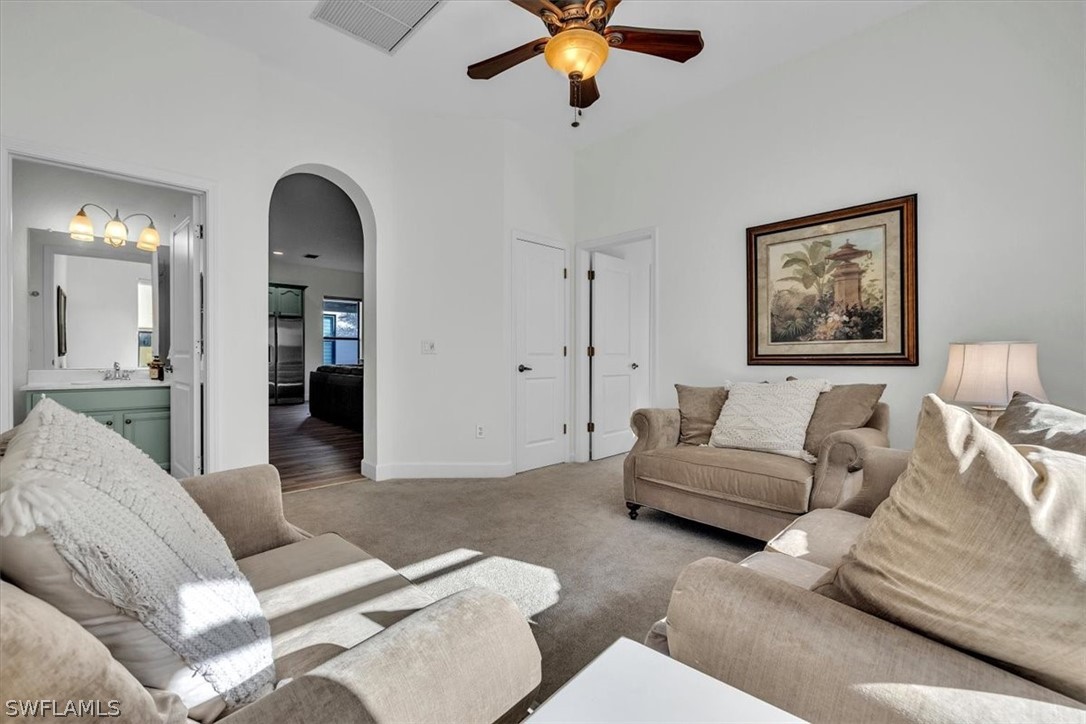 16436 Windsor Way Property Photo 24