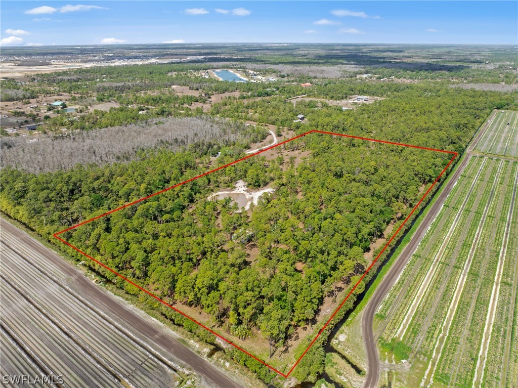 20601 Estero Pines Rd Property Photo 4