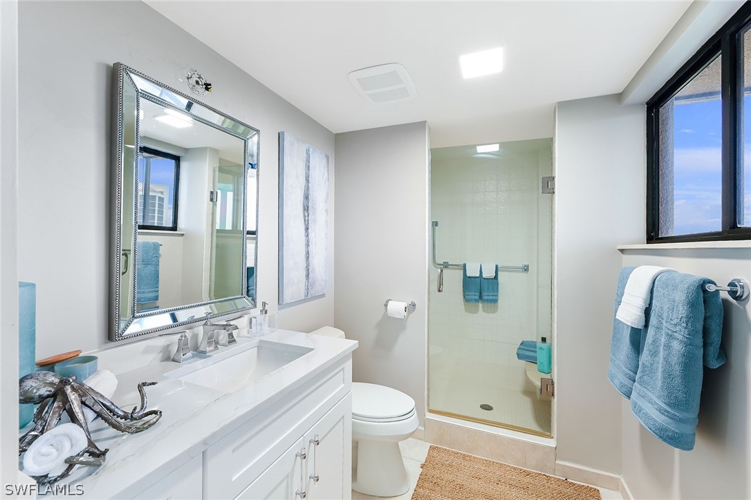 6075 Pelican Bay Blvd 1105 Property Photo 15