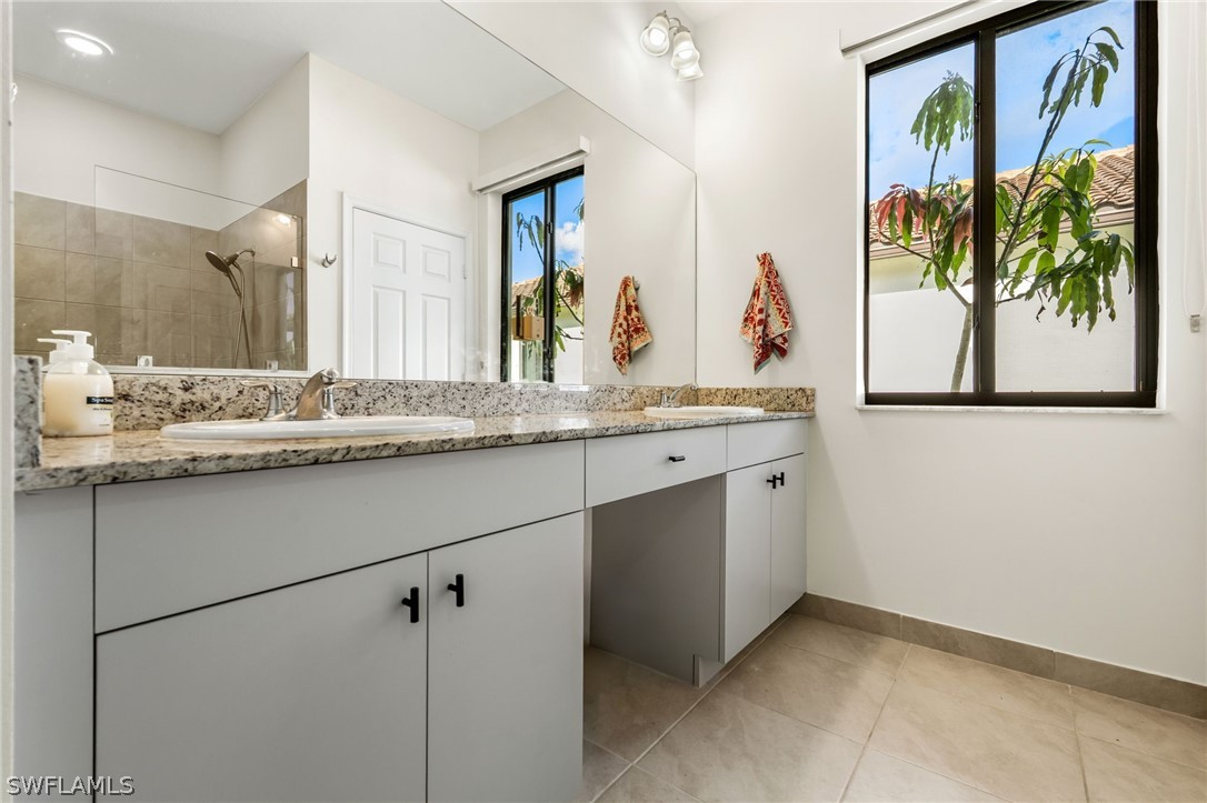5053 Arancia Ln Property Photo 13