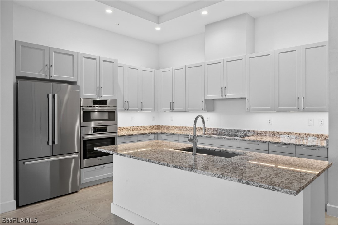 4142 Bay Beach Ln 205 Property Photo 11