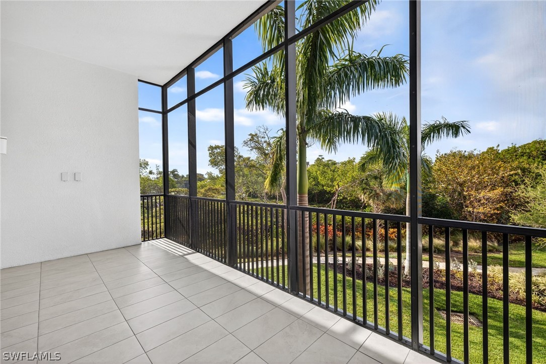 4142 Bay Beach Ln 205 Property Photo 14