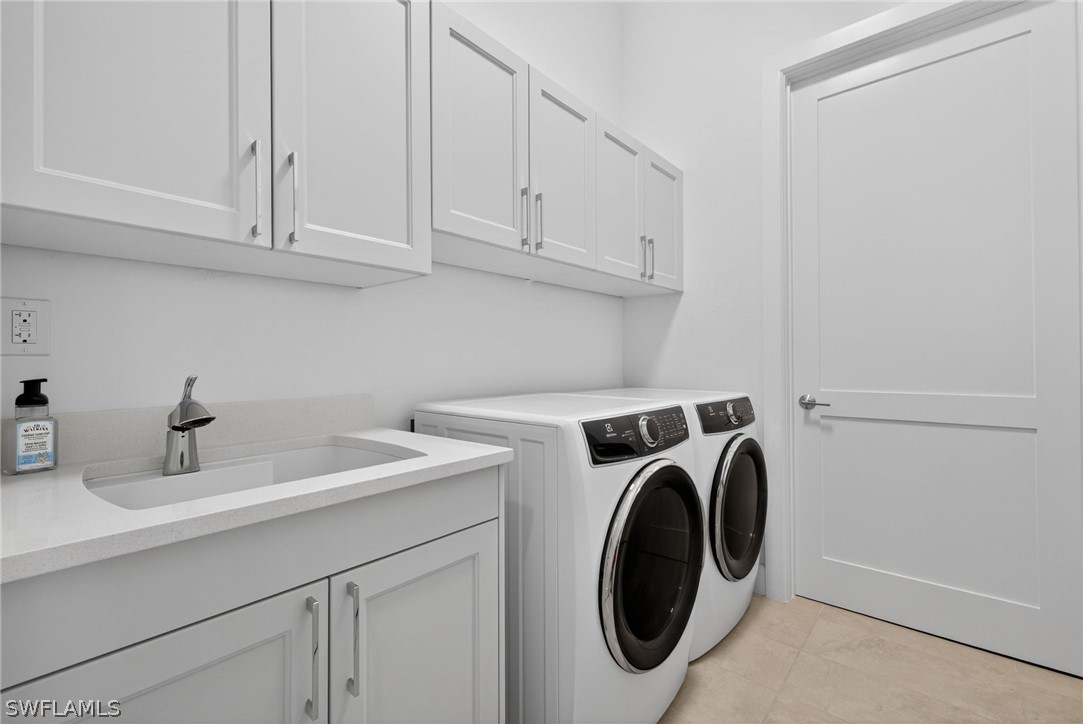 4142 Bay Beach Ln 205 Property Photo 26