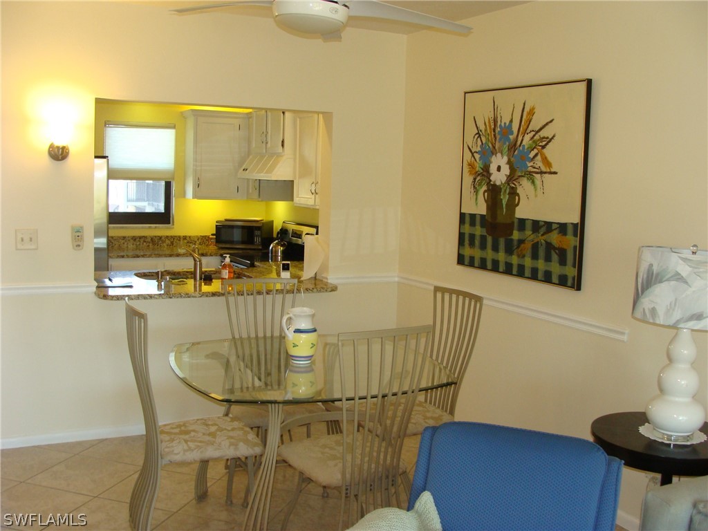 807 River Point Dr 201d Property Photo 7