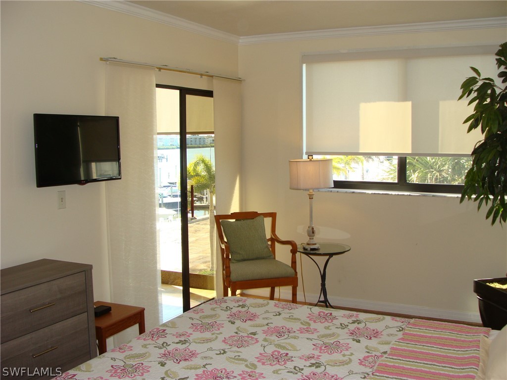 807 River Point Dr 201d Property Photo 12