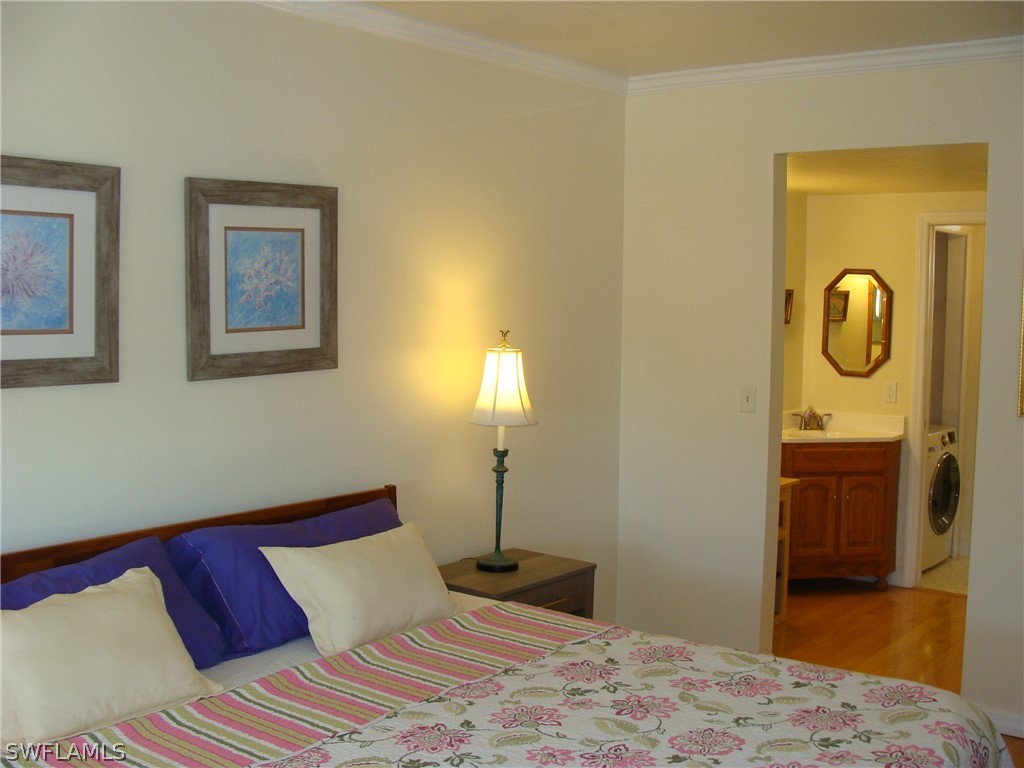 807 River Point Dr 201d Property Photo 13