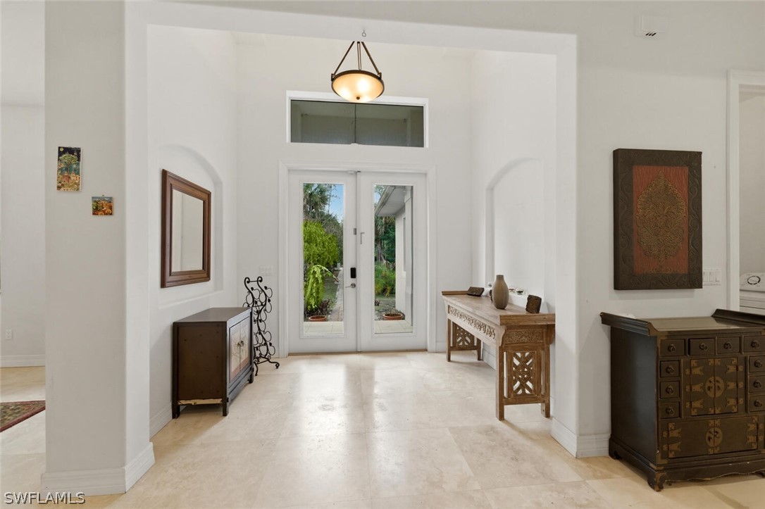 181 35th Ave Ne Property Photo 3