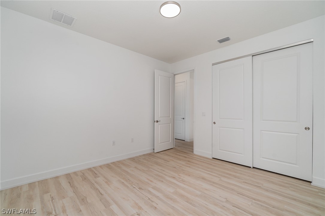 12750 Woodbury Dr Property Photo 22
