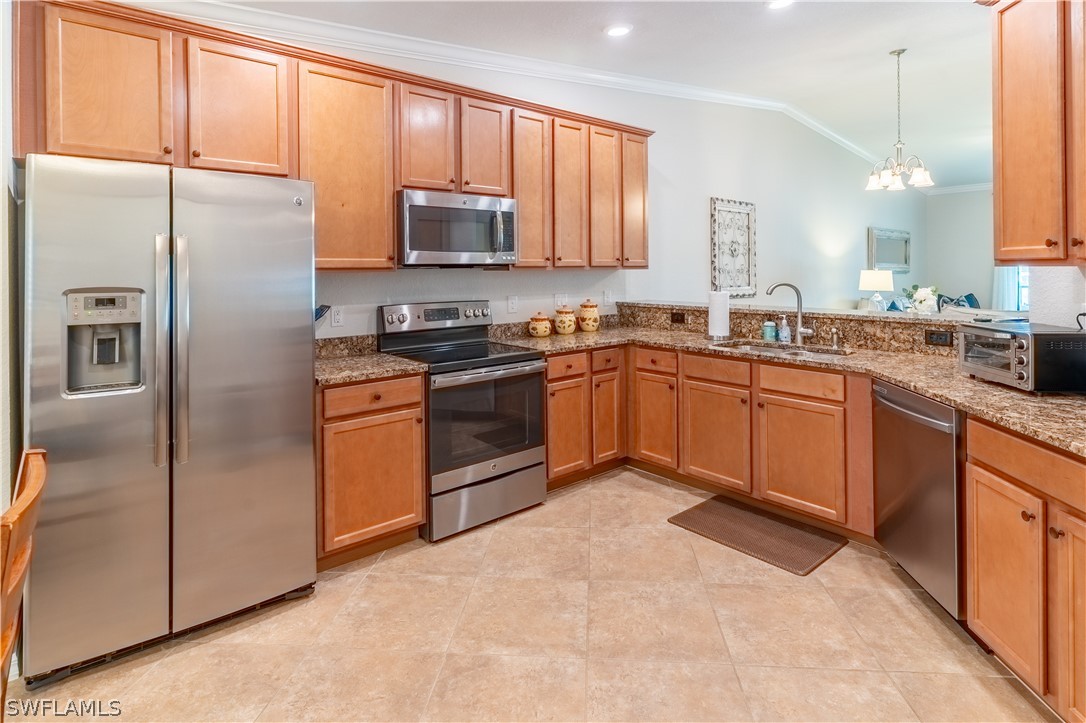 9521 Avellino Way 2426 Property Photo 7