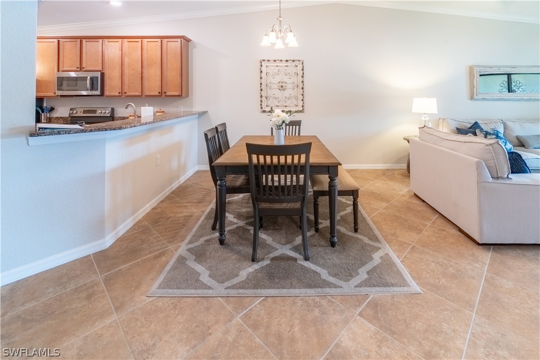 9521 Avellino Way 2426 Property Photo 15