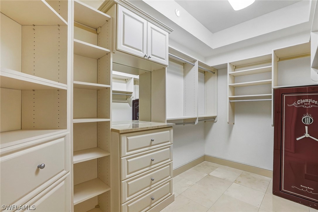 4201 Gulf Shore Blvd N 702 Property Photo 12