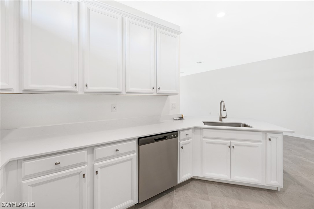 2672 Vine Ave Property Photo 6