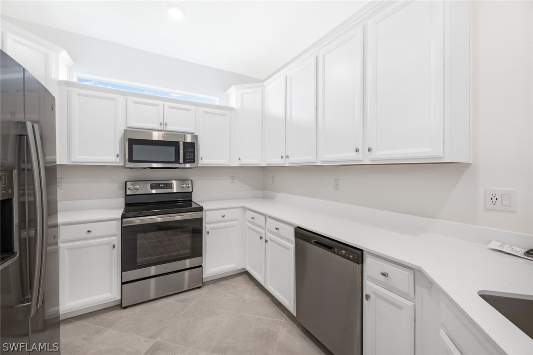 2672 Vine Ave Property Photo 7