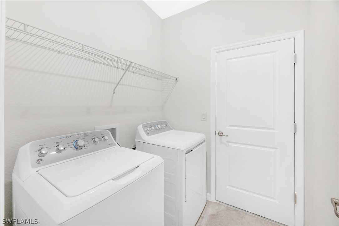 2672 Vine Ave Property Photo 25