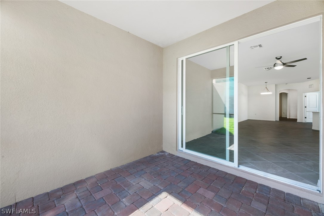 2672 Vine Ave Property Photo 26