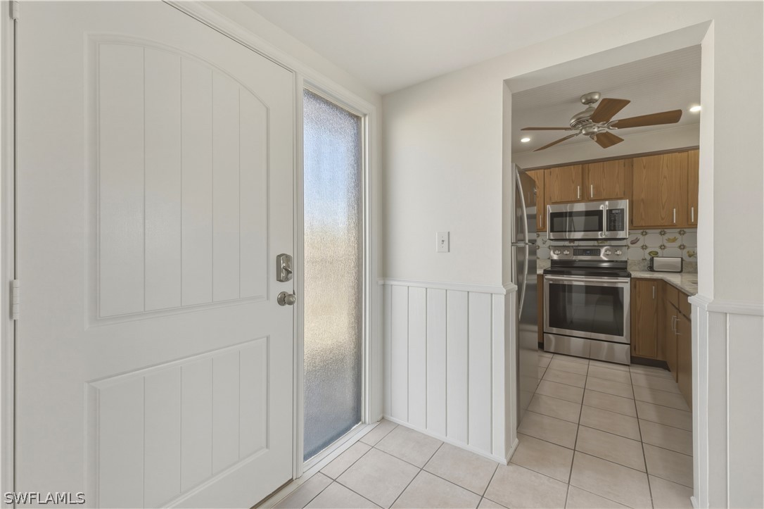 801 River Point Dr 303a Property Photo 4
