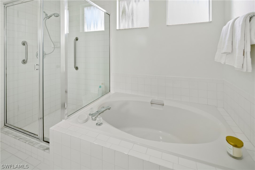784 Willowbrook Dr 607 Property Photo 9