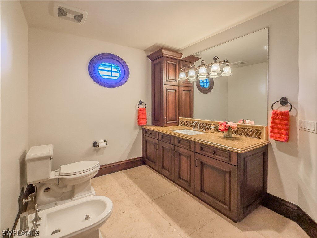 200 S Golf Dr Property Photo 25