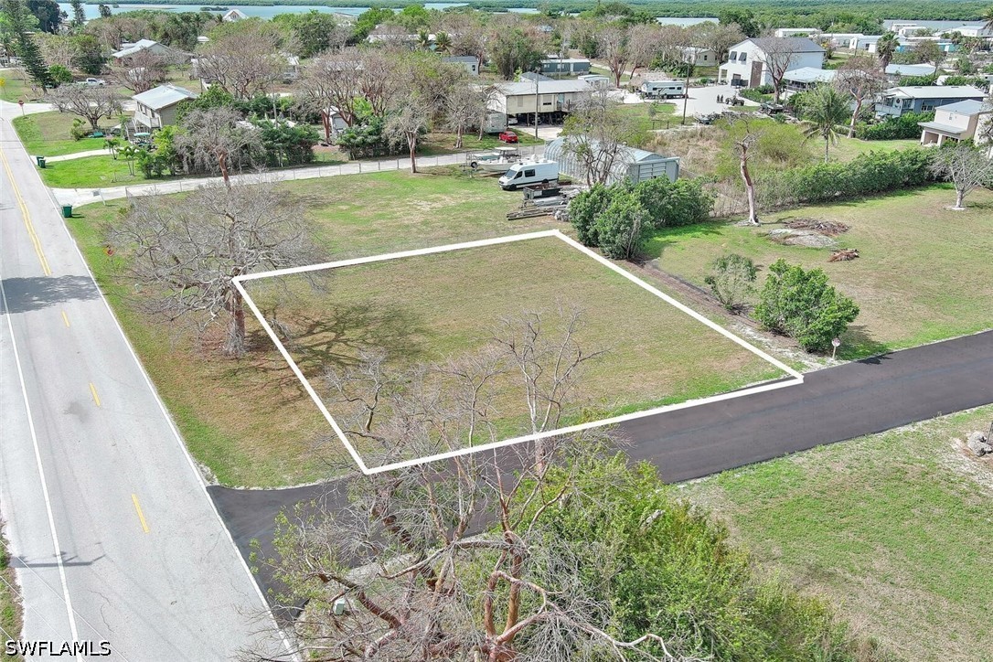 261 Smallwood Dr Property Photo 2