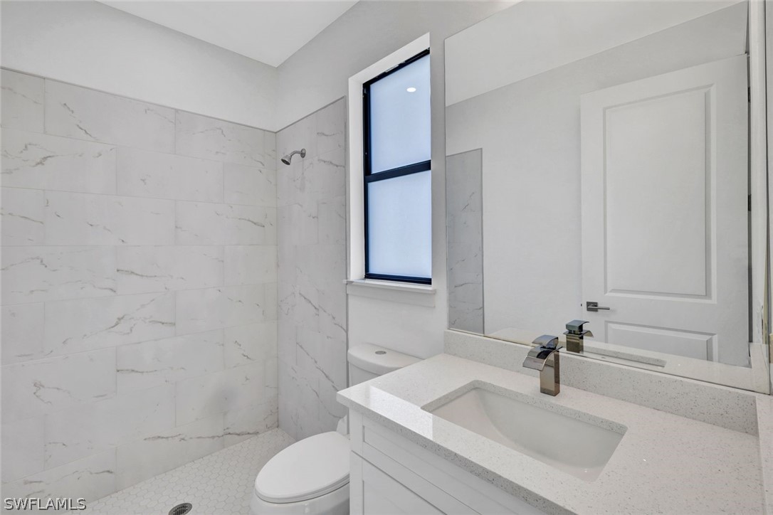 430/432 Bell Blvd S Property Photo 16