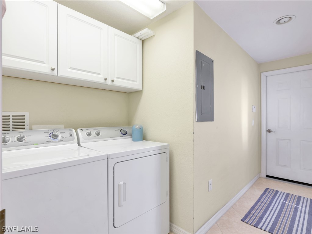 20060 Seagrove St 1803 Property Photo 24