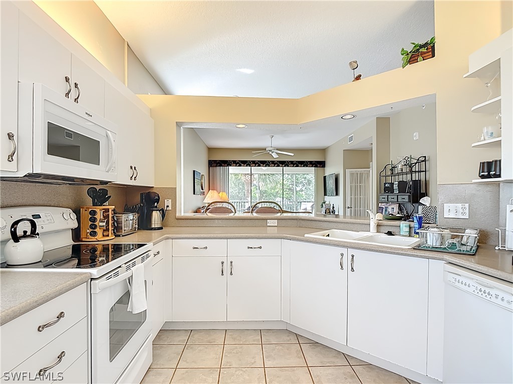 226011527 Property Photo 6