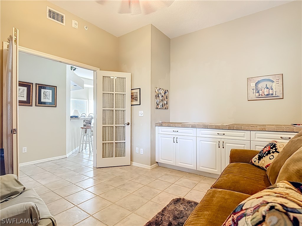 226011527 Property Photo 20