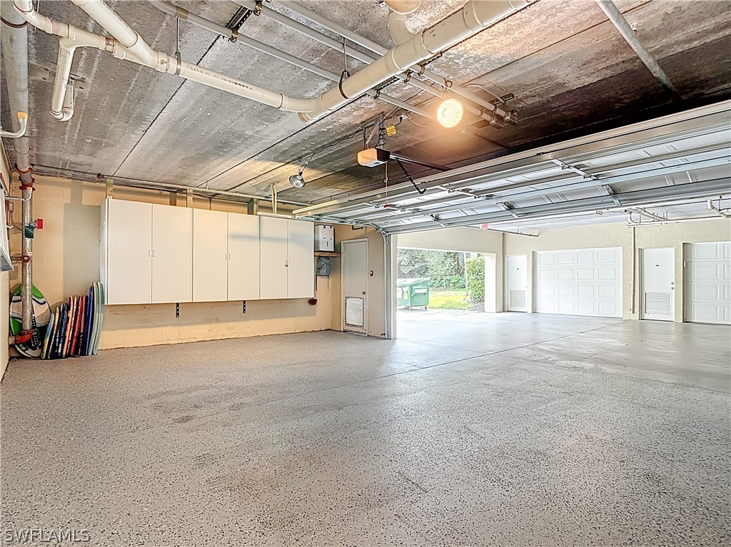 226011527 Property Photo 34