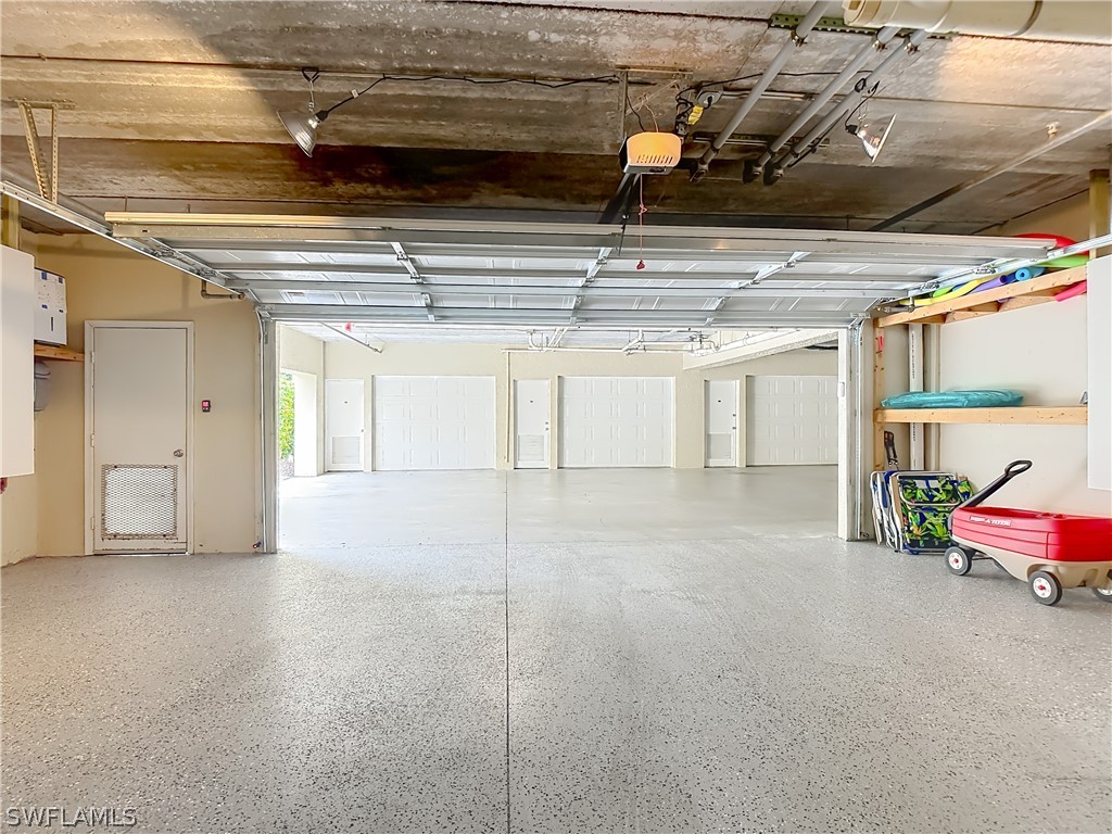 226011527 Property Photo 36