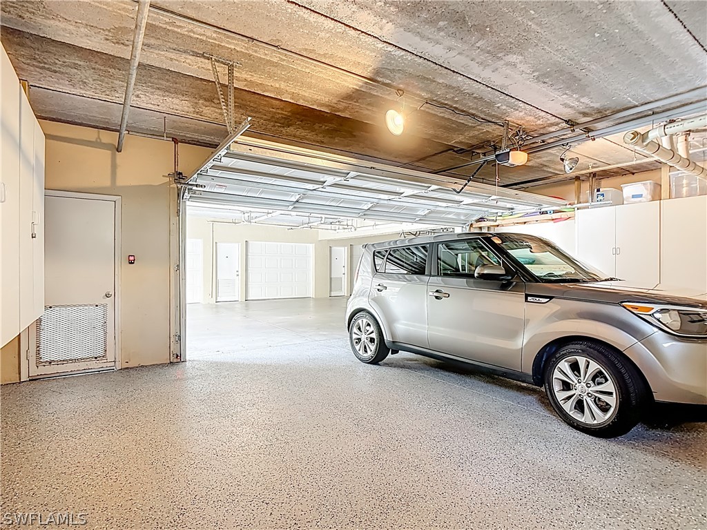 226011527 Property Photo 38