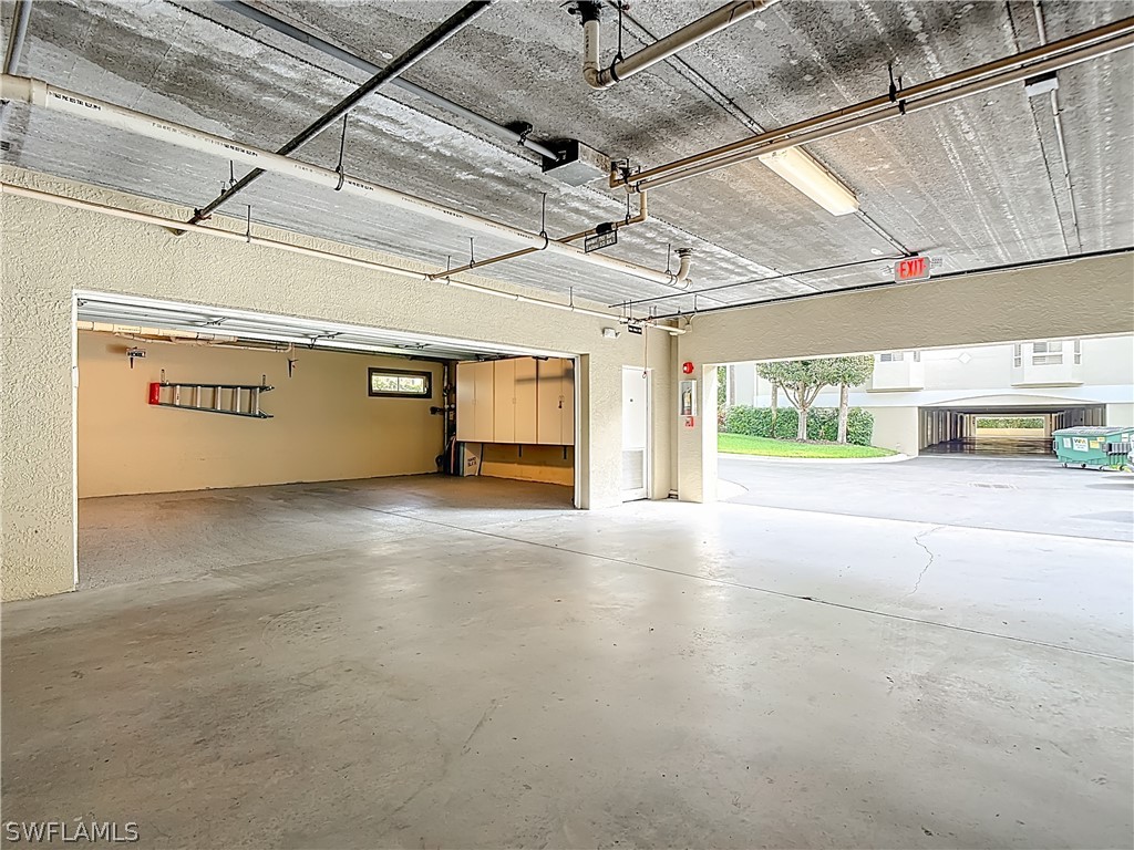 226011527 Property Photo 42