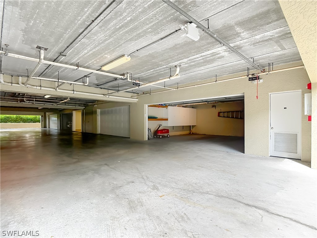 226011527 Property Photo 43