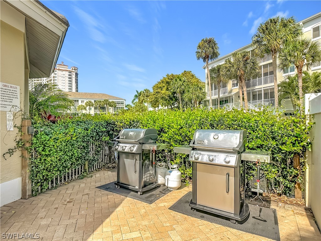 226011527 Property Photo 47