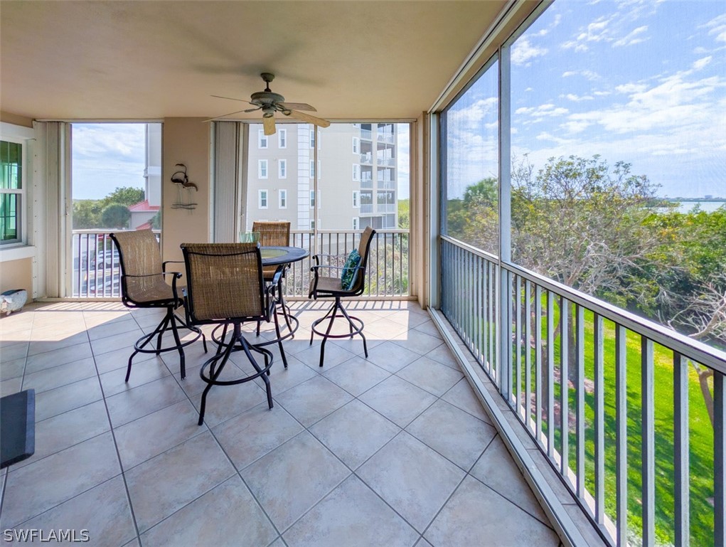 269 Vintage Bay Dr C7 Property Photo 8