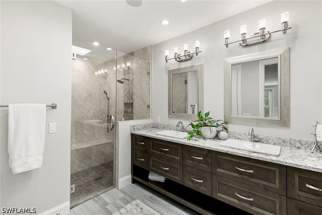 5949 Chanteclair Dr 8 Property Photo 20