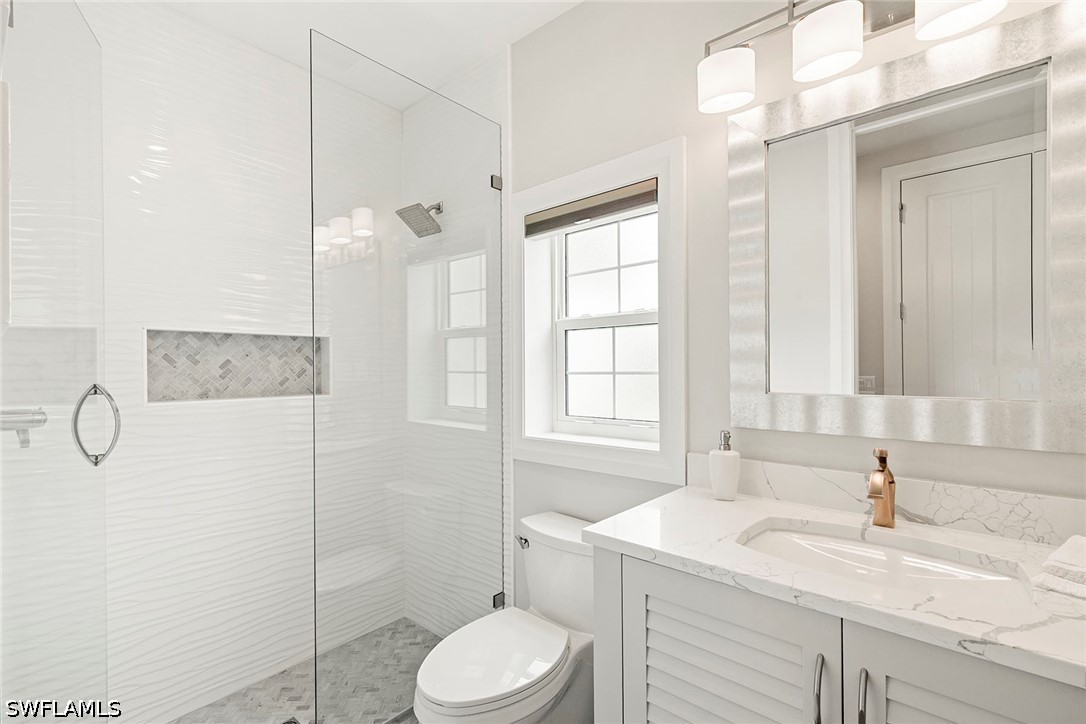 5949 Chanteclair Dr 8 Property Photo 23