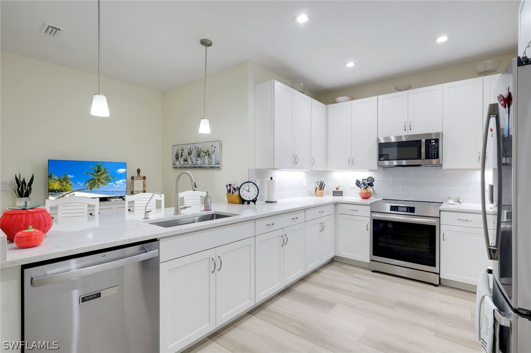 13064 Georges Cay Pl Property Photo 5
