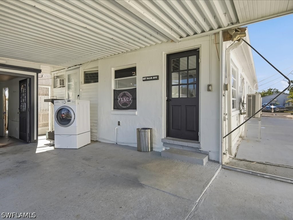 657 Palm Ave E Property Photo 9