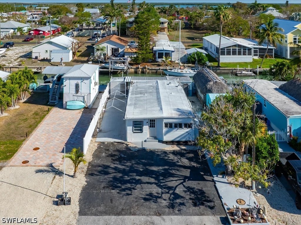 657 Palm Ave E Property Photo 12