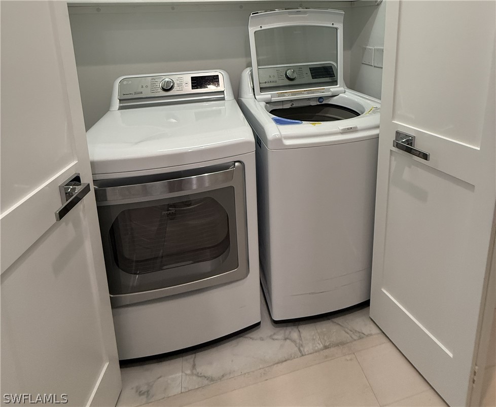 2830 Tiburon Blvd E 101 Property Photo 22