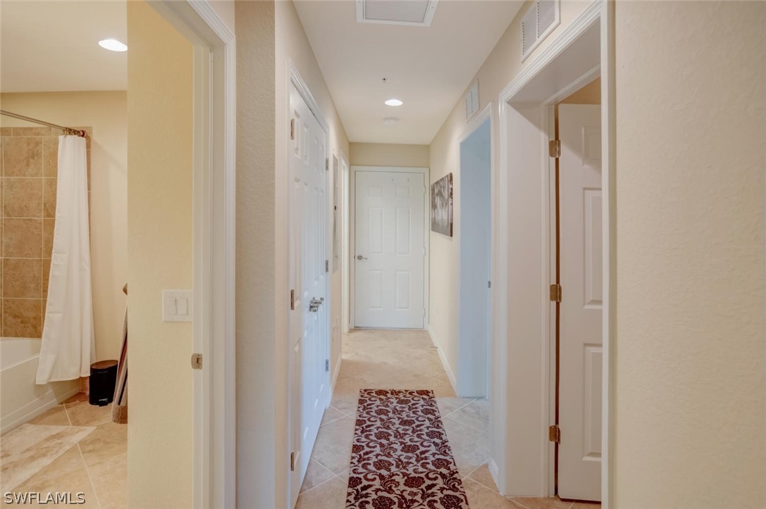 9126 Napoli Ct 101 Property Photo 13